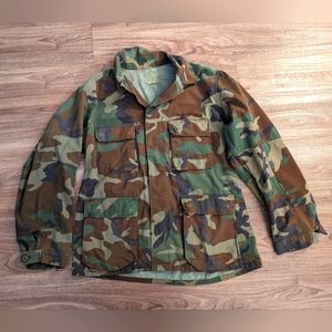 Vintage military camo field shirt L